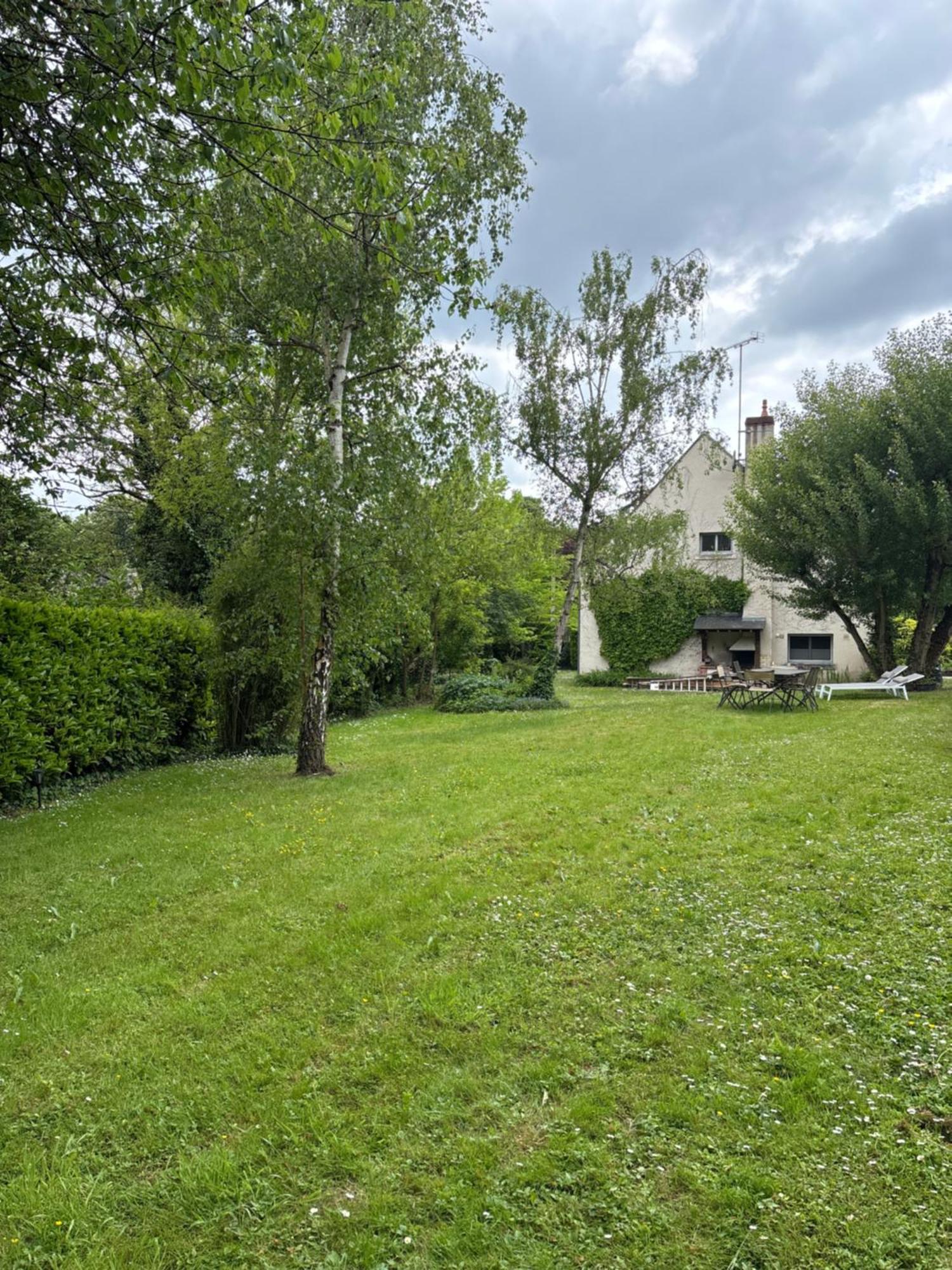 Les Hauts De Chaumont Luaran gambar